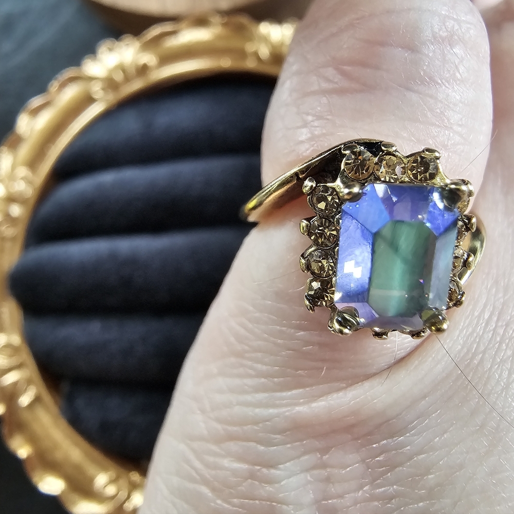 Vintage 1950s Ring Size 3.5 - Picture 3 of 6